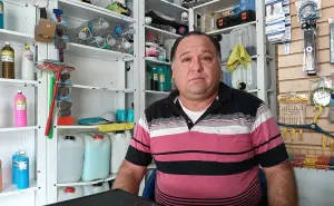 Jubilado se reinventa: ex policía abre negocio de limpieza en Los Ángeles