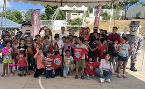 Atención médica, deporte y apoyos sociales llegan a la colonia Renato Vega Amador en Culiacán