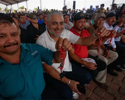 Pescadores de Navolato reciben pangas y motores para fortalecer su labor y cuidar las bahías
