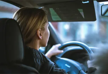 Evita accidentes al manejar, sigue estas 3 reglas