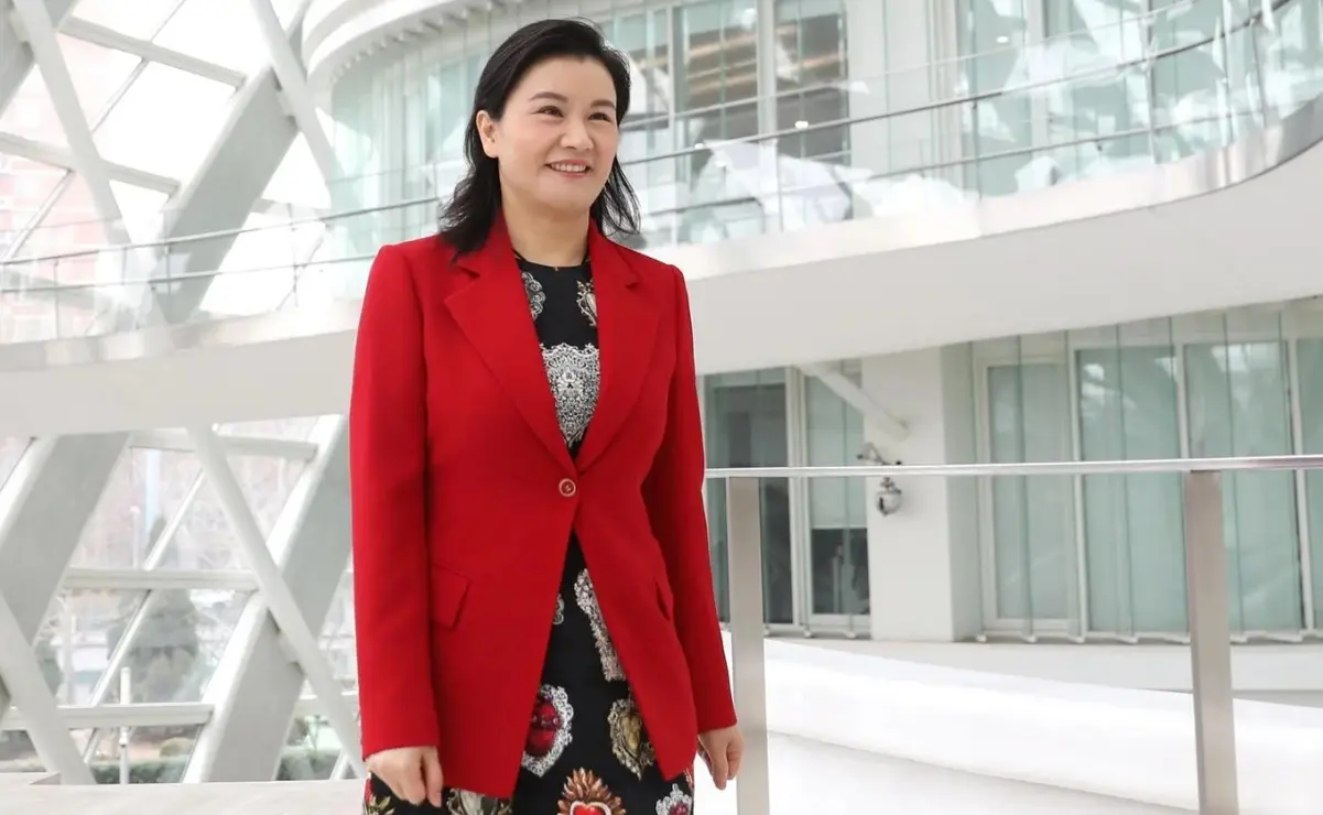 Quinfei forma parte de esta generación de empresarios que trabajó duro y vino desde abajo hasta alcanzar el éxito.