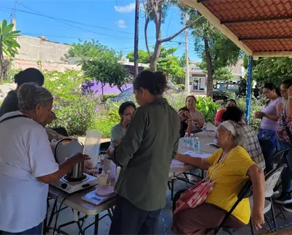 El arte de las velas aromáticas llena de fragancia y esperanza el parque de Laureles Pinos en Culiacán
