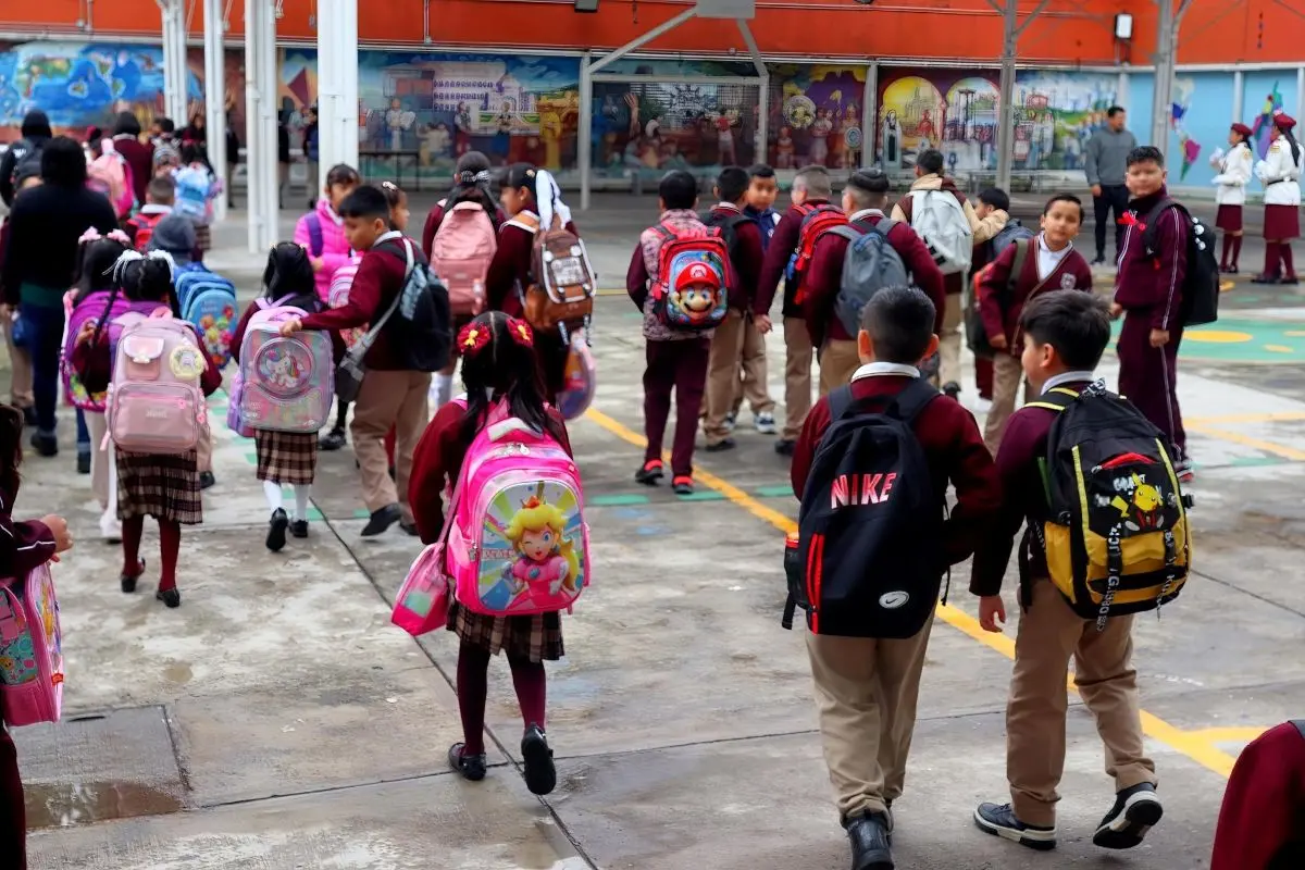 Anuncian el pago de noviembre de Mi Beca para Empezar de la CDMX. Foto: Cortesía