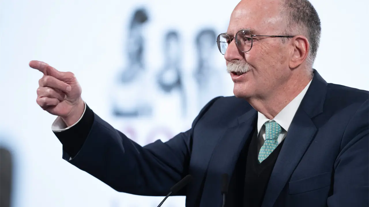 “La producción nacional va primero”, afirmó Berdegué al anunciar apoyos directos y un sistema de mercado transparente que elimina a los intermediarios y protege a los agricultores.